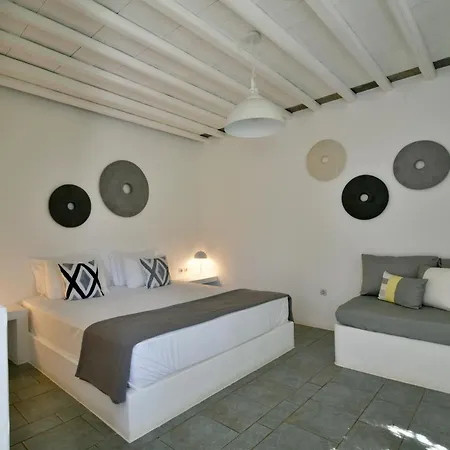 Myrto Apartment