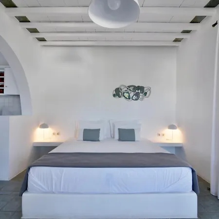 Myrto Apartment *