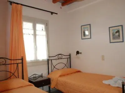 Apartment Myrto *